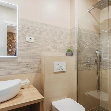 Four Elements - Water & Earth Διαμέρισμα