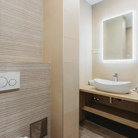 Four Elements - Water & Earth Split